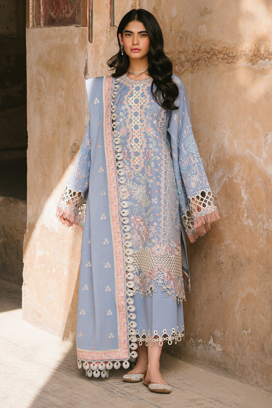 BINILYAS Luxury Lawn 3 Pcs Suit