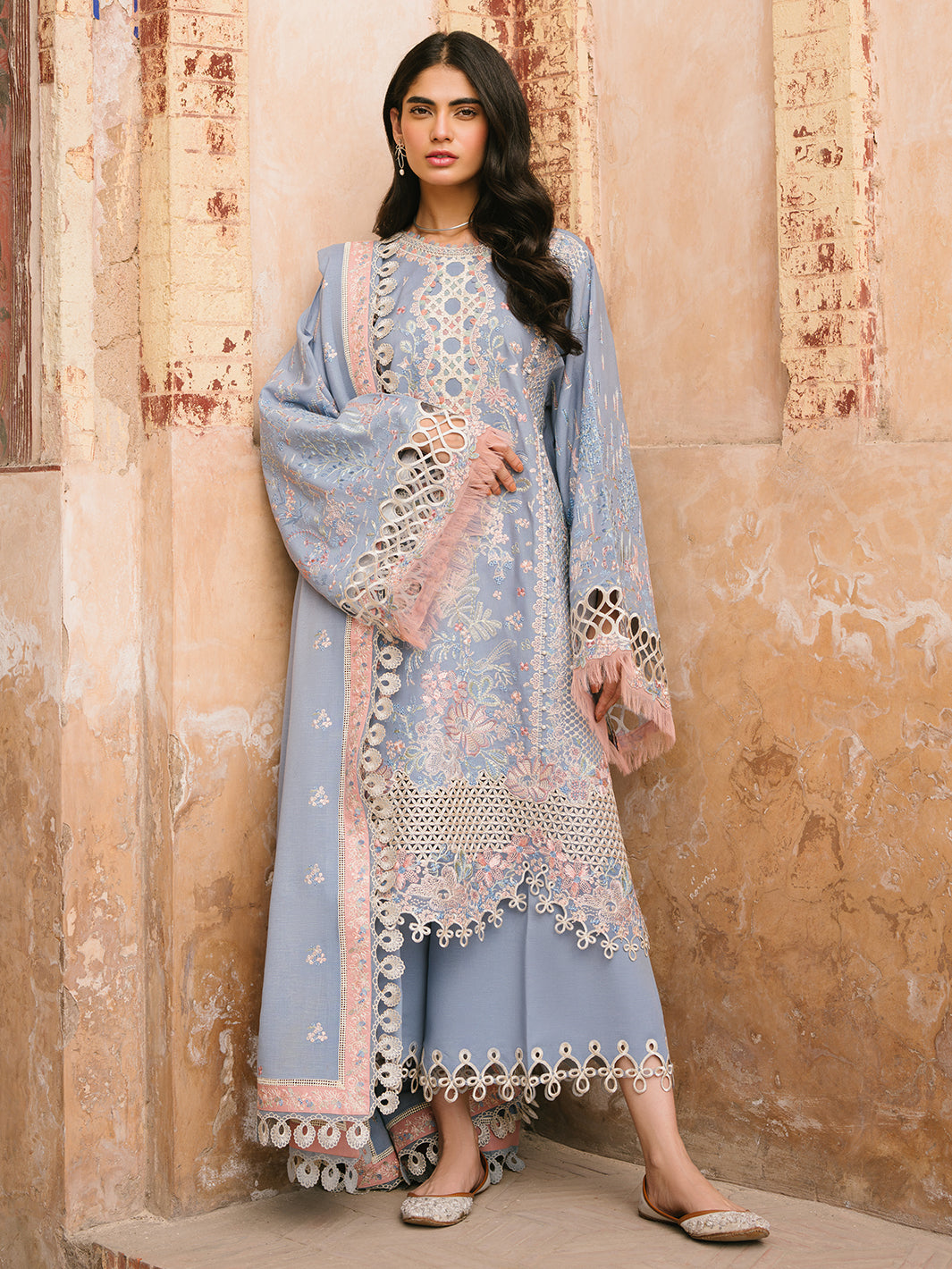 BINILYAS Luxury Lawn 3 Pcs Suit