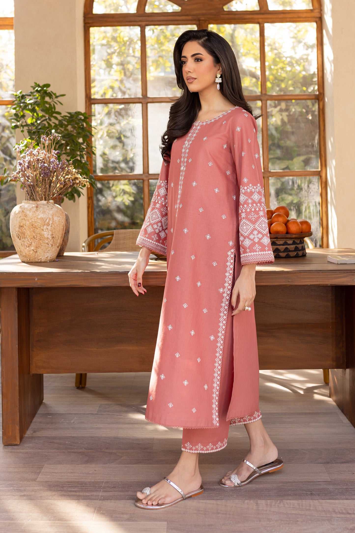 BATIQ Embroidered Summer Lawn 2 Pcs Suit