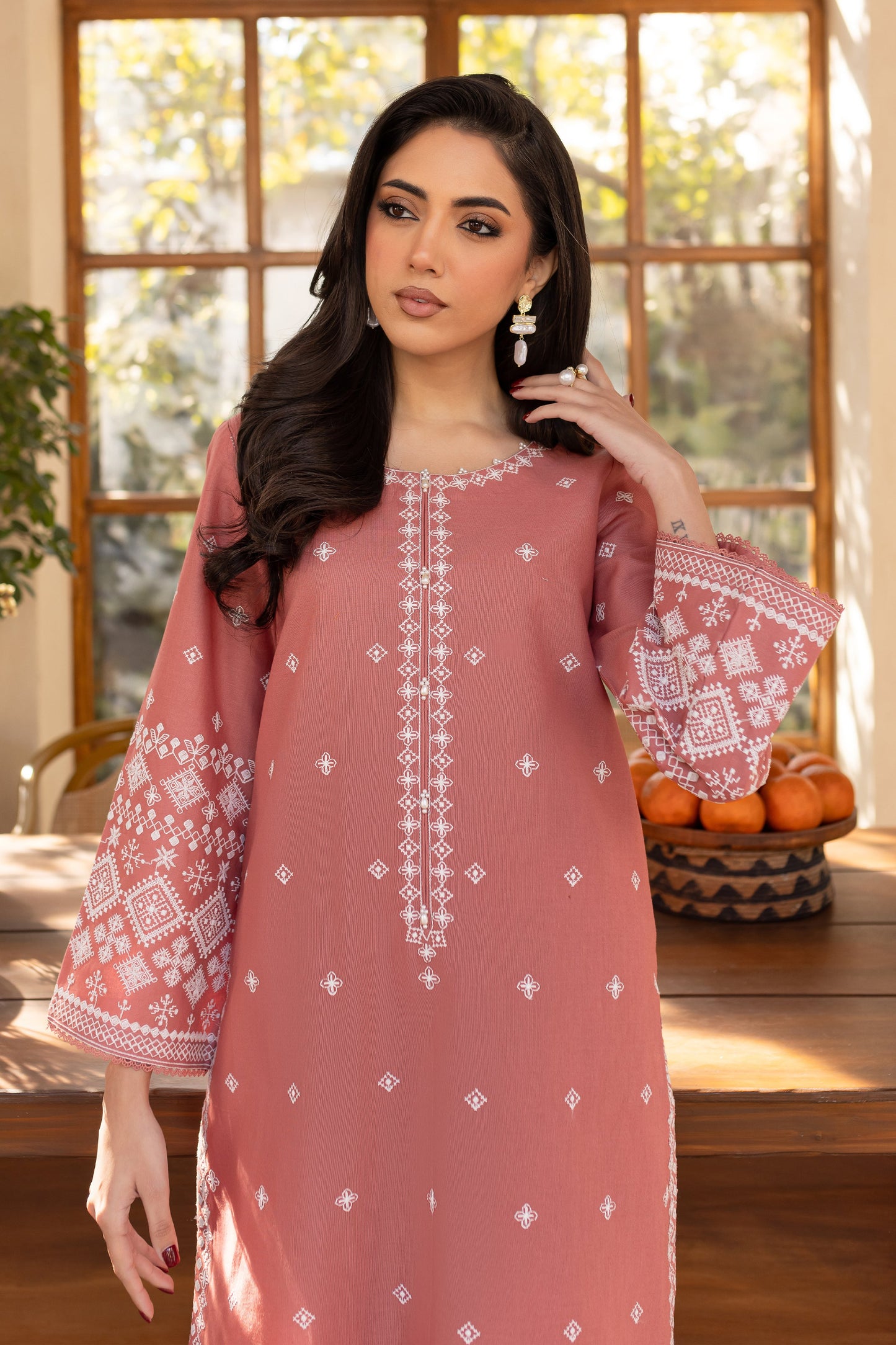 BATIQ Embroidered Summer Lawn 2 Pcs Suit