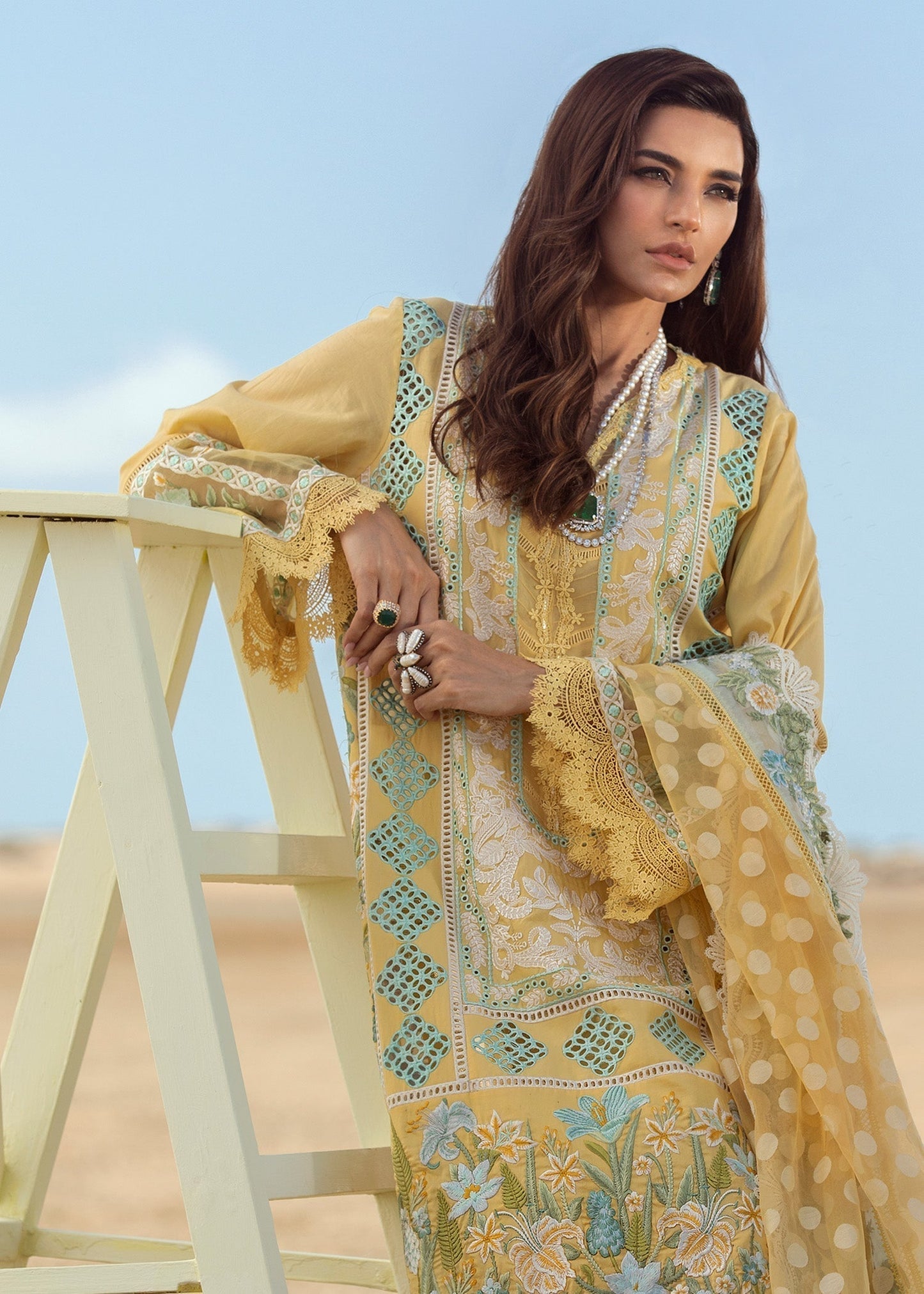 Luxury Embroidered Lawn Suit 3 Pcs Suit Unstitched