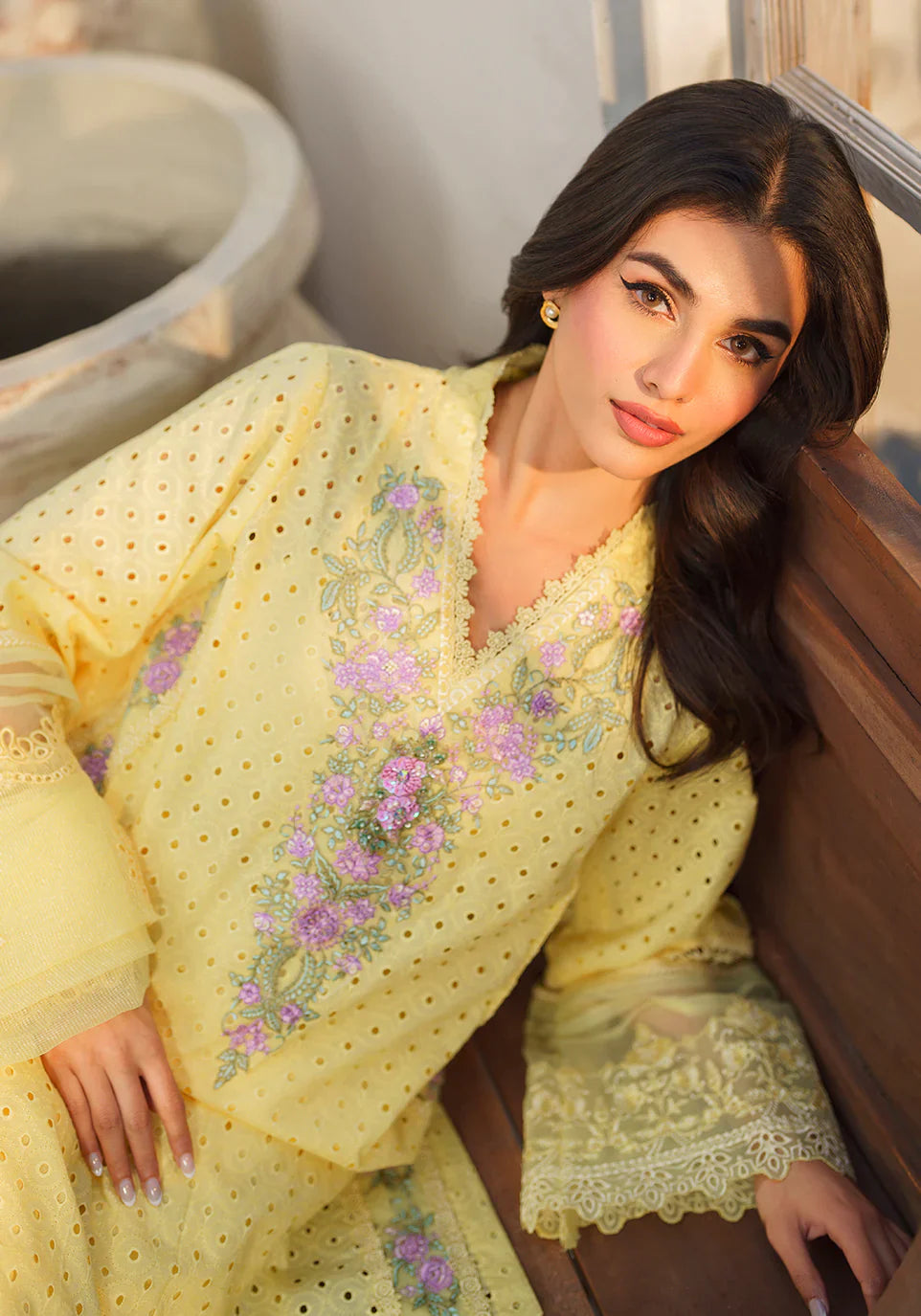 Zarqash Luxury Lawn with Chiffon Embroidered Dupatta 3 Pcs Suit