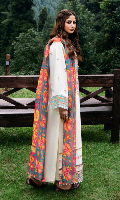 Sapphire Luxury Embroidered Lawn With Voil Diamond Dupatta 3 Pcs Suit