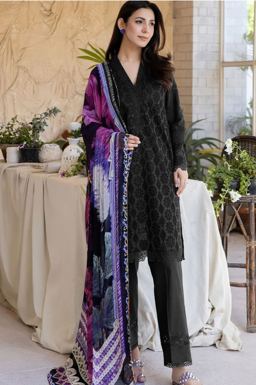 Johra Luxury Lawn With Diamond Dupatta  3 Pcs Suit